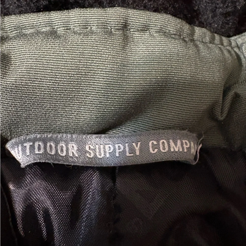 Avalanche outdoor supply